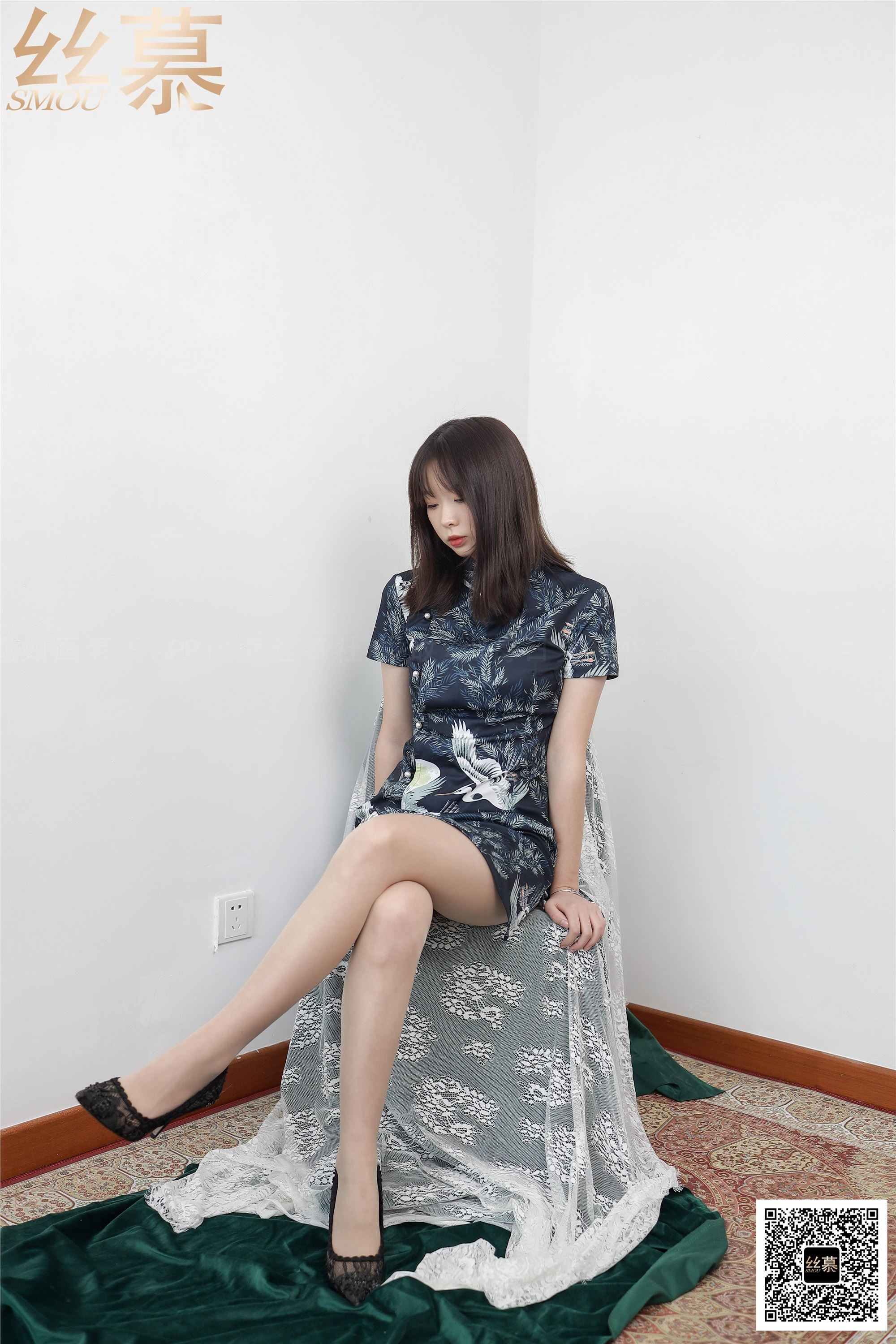 Silk art of Qipao